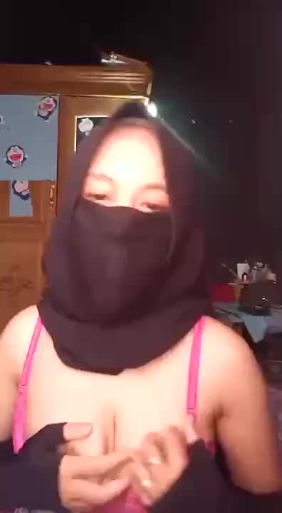 Video Gatel Sekali Mekinya Si Jilbab Hitam